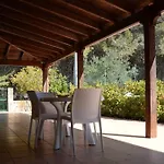 Padula Bianca - Con Accesso Privato Per La - By Click Salento *