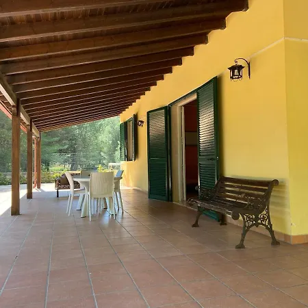 Padula Bianca - Con Accesso Privato Per La *