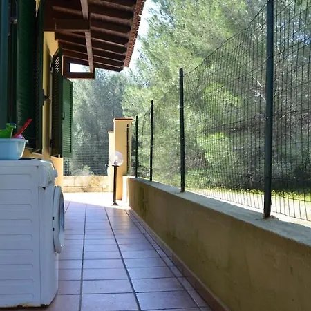 Padula Bianca - Con Accesso Privato Per La Villa Rivabella