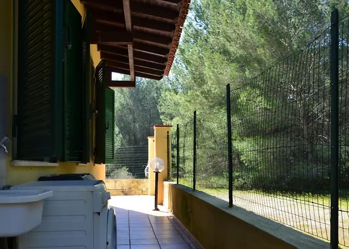 Villa Padula Bianca - Con Accesso Privato Per La - By Click Salento *